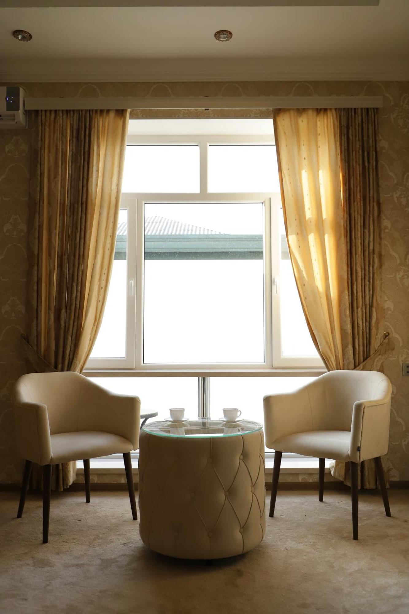 Euro Hotel קובה מראה חיצוני תמונה